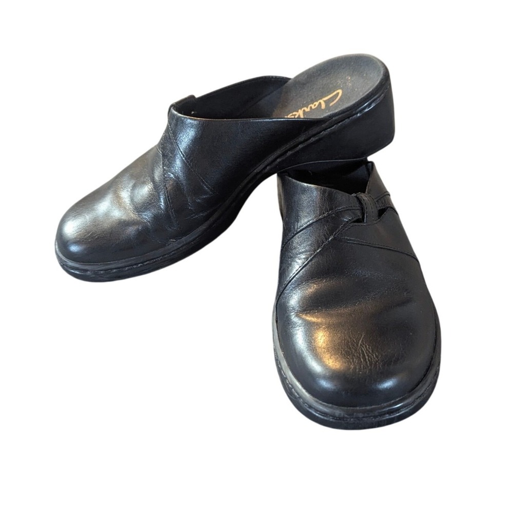 Clarks Womens Black Leather Wedge Mules Slip On Shoes Size 7 Round Toe